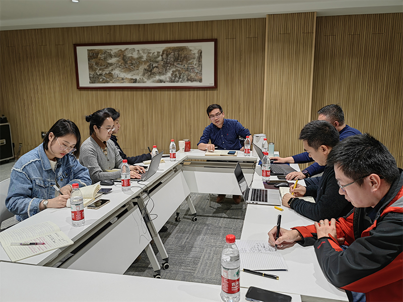迎難而上 開拓進(jìn)取